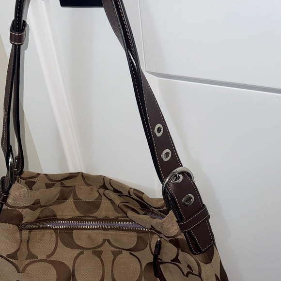 Coach Purse - Picture 5 of 7